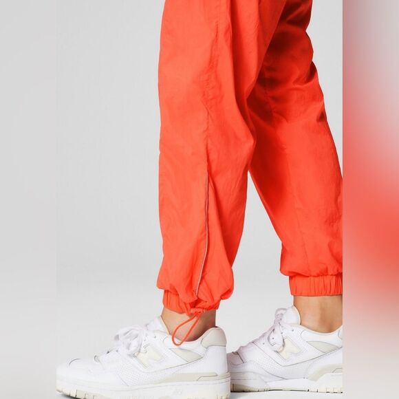 Fabletics Ultra High Waisted Piped Nylon Pant NWT! in Passion Orange size XS - Picture 14 of 14